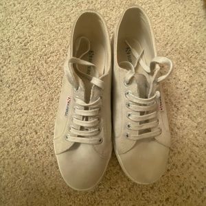 Tan suede Superga platform sneakers!